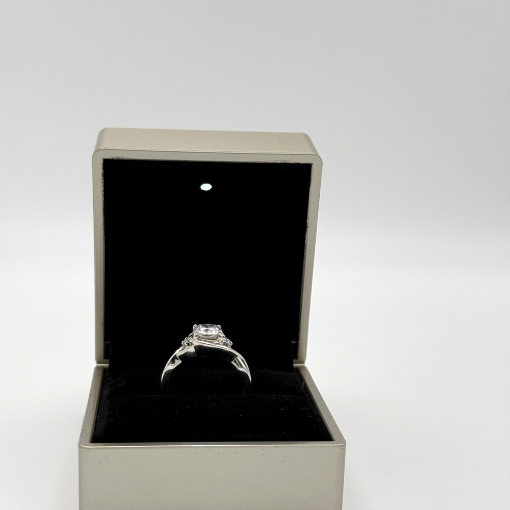 Engagement Ring - Picture 10 of 17
